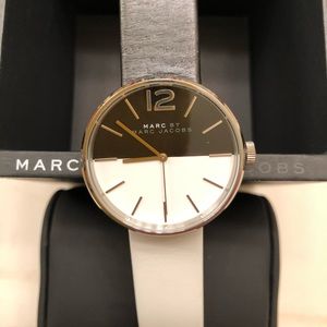 Marc Jacobs two toned watch (black and white)